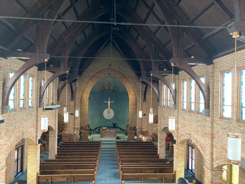 More Photos Of 750 Pittsburgh St, Springdale Specialty For Sale