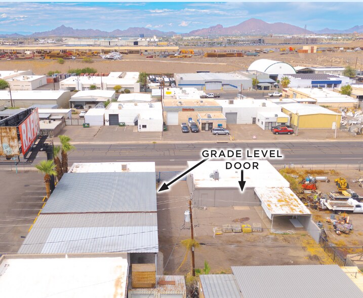 More Photos Of 4313-4319 E University Ave, Phoenix Warehouse For Lease