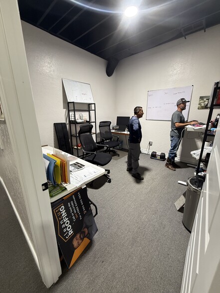 More Photos Of 1907 E US Highway 80, White Oak Office For Sale