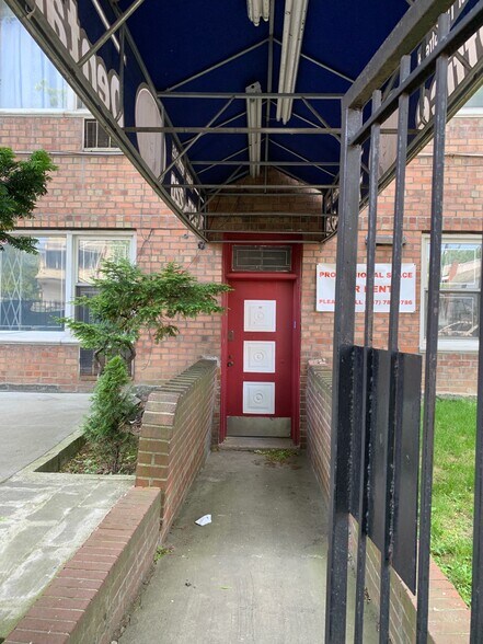 Primary Photo Of 1710 Cortelyou Rd, Brooklyn Apartments For Lease