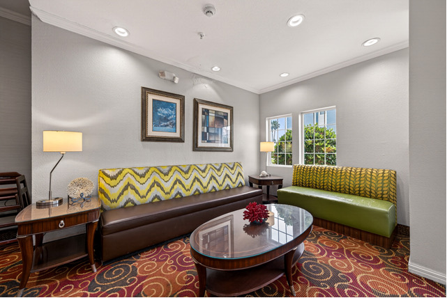 More Photos Of 355 E Goodnight Ave, Aransas Pass Hotel For Sale