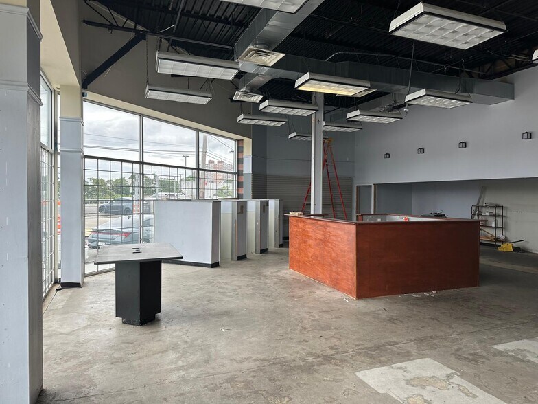 More Photos Of 3063 Cropsey Ave, Brooklyn Storefront For Lease