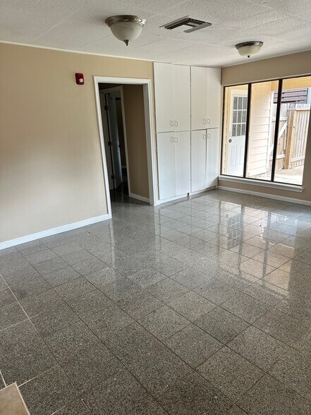 More Photos Of 3639 Glenn Lakes Ln, Missouri City Office For Lease