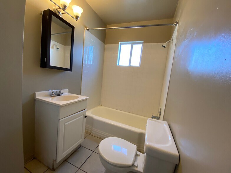 More Photos Of 1313 E 9th St, National City Apartments For Sale