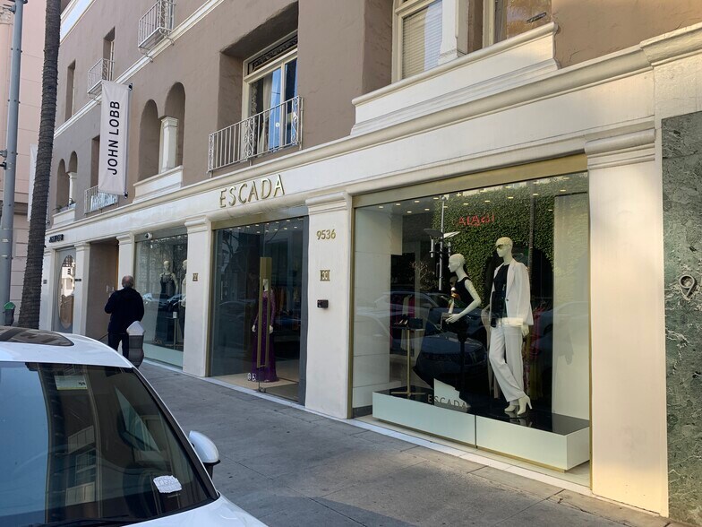 More Photos Of 9528-9546 Brighton Way, Beverly Hills Storefront Retail Office For Lease