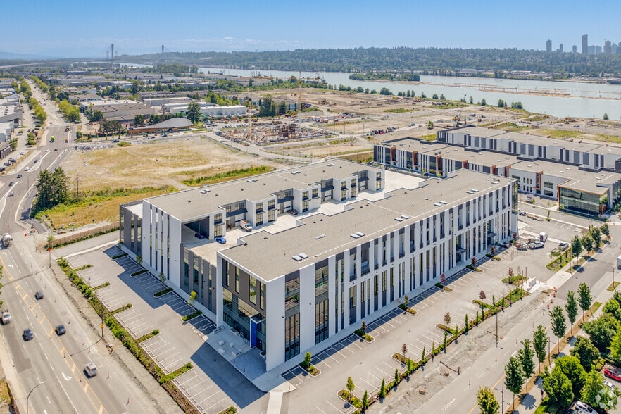 More Photos Of 11 King Edward St, Coquitlam Warehouse For Lease