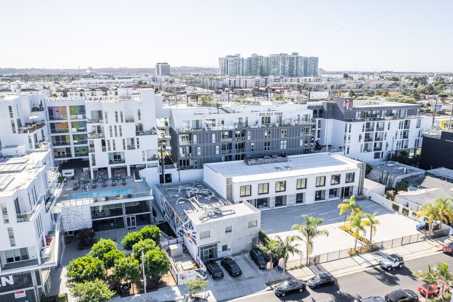 More Photos Of 13456 Beach Ave, Marina Del Rey Loft Creative Space For Sale