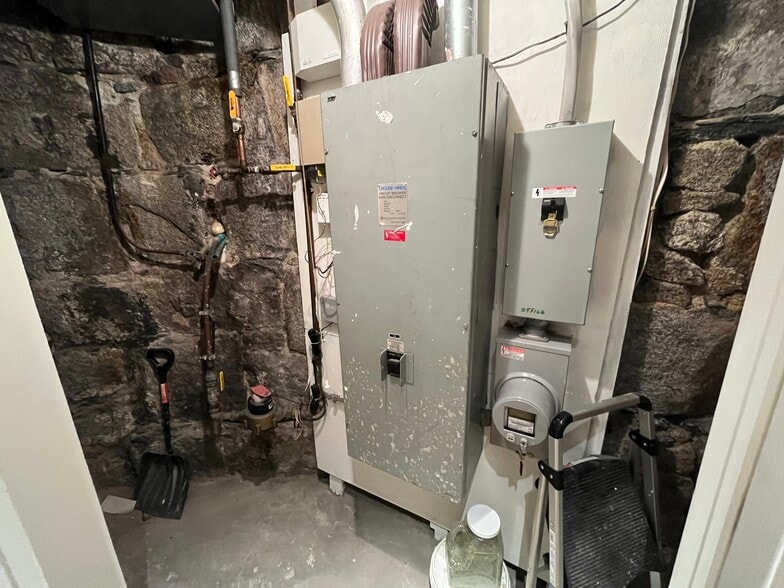 More Photos Of 671 Tremont St, Boston Office For Sale