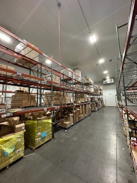 More Photos Of 280 Moore Ln, Collierville Warehouse For Lease