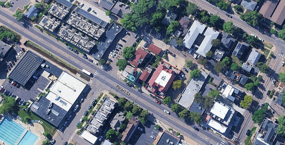 More Photos Of 2080 Pearl St, Boulder Office For Lease