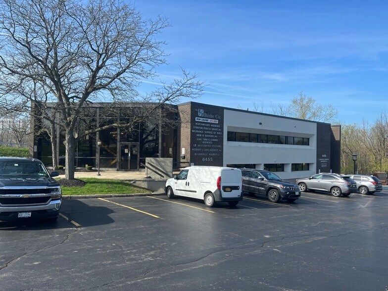 More Photos Of 6455 Lake Ave, Orchard Park Medical For Sale