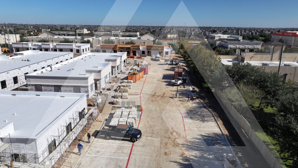 More Photos Of 28111 S Firethorne Rd, Katy Office For Lease