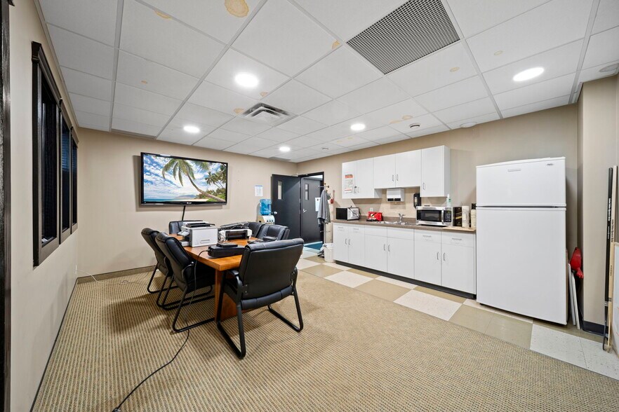 More Photos Of 259 Burnt Park Dr, Red Deer County Service For Lease