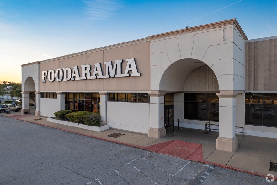 More Photos Of 7320-7372 Antoine Dr, Houston Unknown For Lease