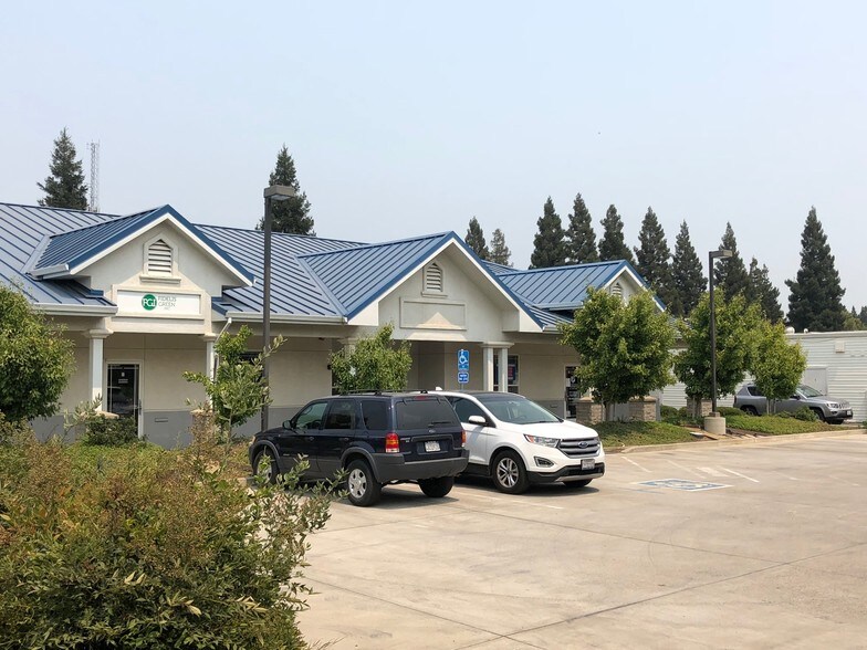 Primary Photo Of 1557 Starr Dr, Yuba City Office For Sale