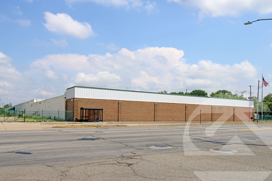 Primary Photo Of 3301 S Dort Hwy, Flint Distribution For Lease