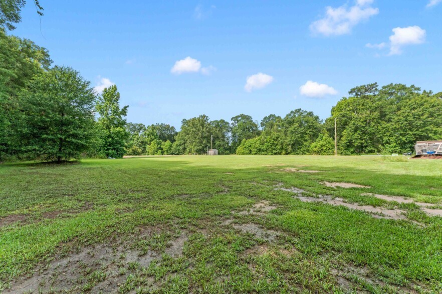 More Photos Of 44528 Tiffany Lynn Ct, Hammond Apartments For Sale