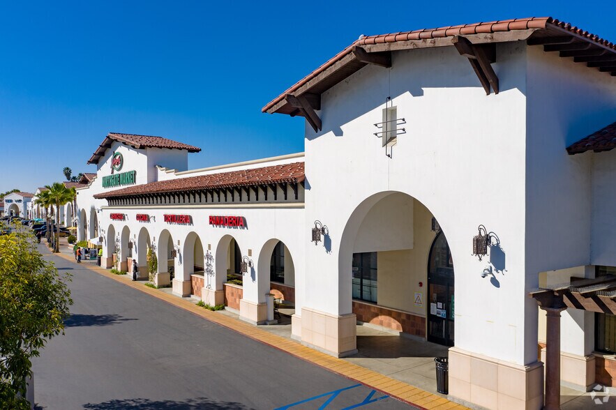 More Photos Of 1249-1305 W Whittier Blvd, La Habra General Retail For Lease