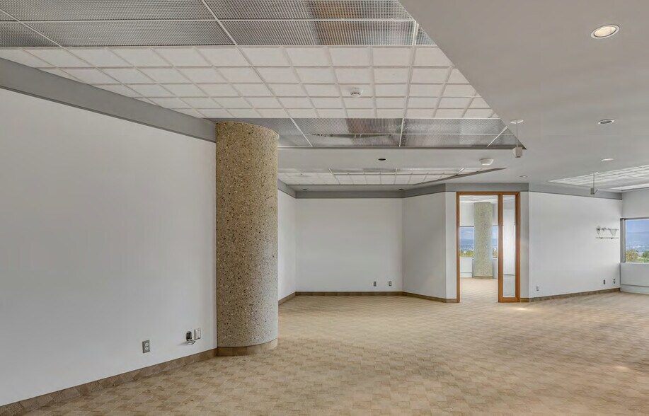 More Photos Of 6300 Boul Guillaume Couture, Lévis Office For Lease