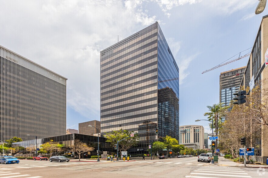 More Photos Of 110 W A St, San Diego Office For Lease