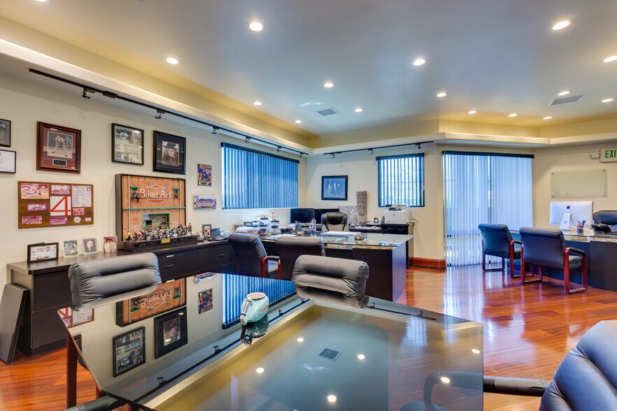 More Photos Of 7272 El Capitan Way, Las Vegas General Retail For Sale