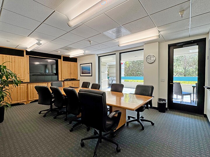 More Photos Of 6185-6187 Carpinteria Ave, Carpinteria Office For Sale