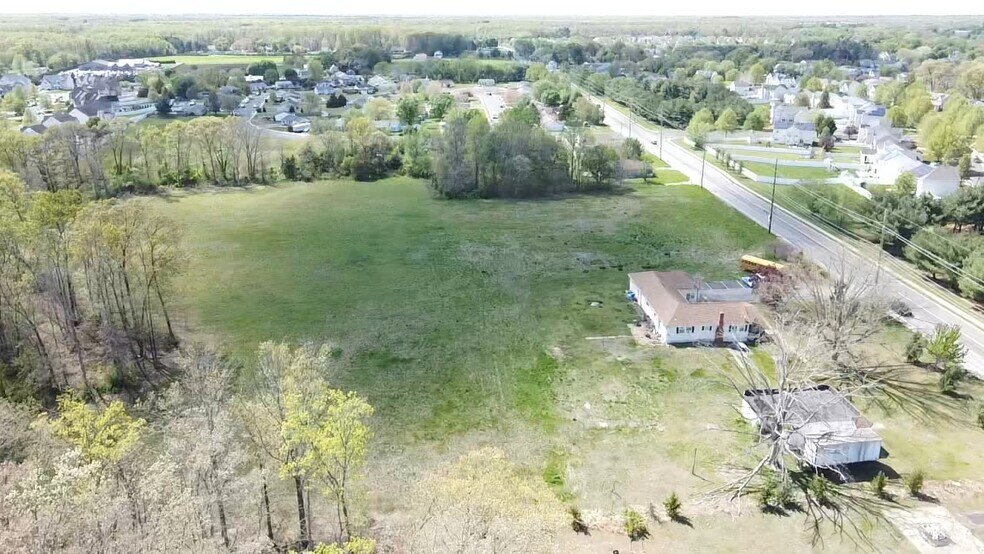 More Photos Of 871 Corkery Ln, Williamstown Apartments For Sale