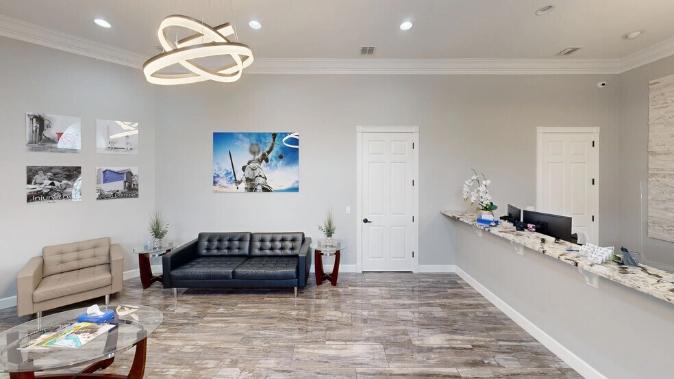 More Photos Of 5835 US Highway 98 S, Lakeland Medical For Lease