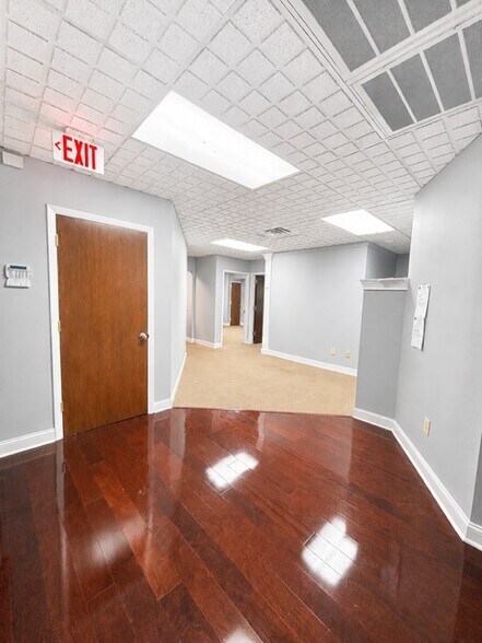 More Photos Of 490 Schooleys Mountain Rd, Hackettstown Office For Sale