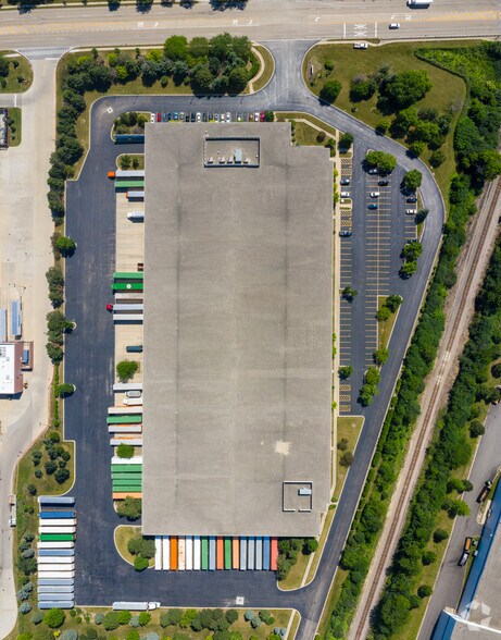 More Photos Of 303 Munroe Dr, Bloomingdale Warehouse For Lease