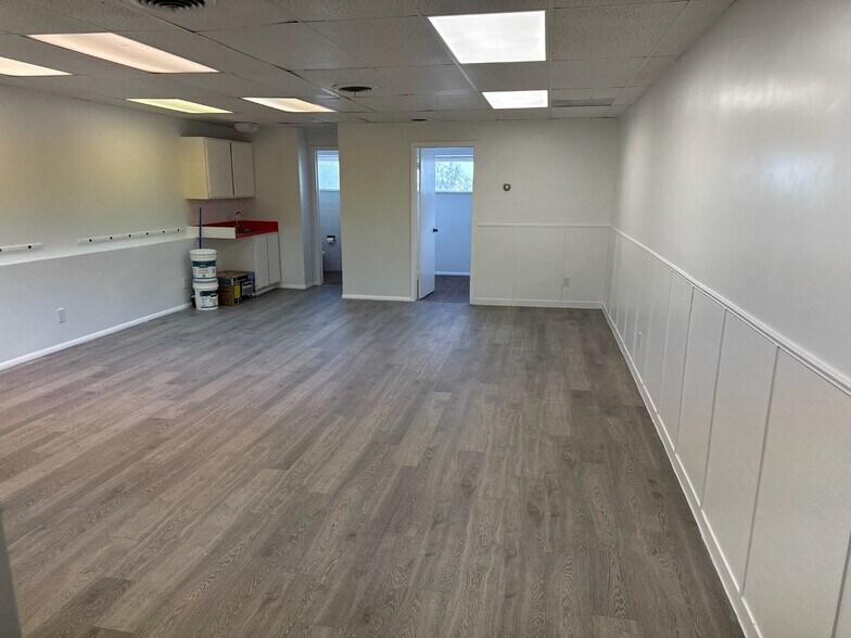 More Photos Of 1350 Chambers Rd, Aurora Office For Lease