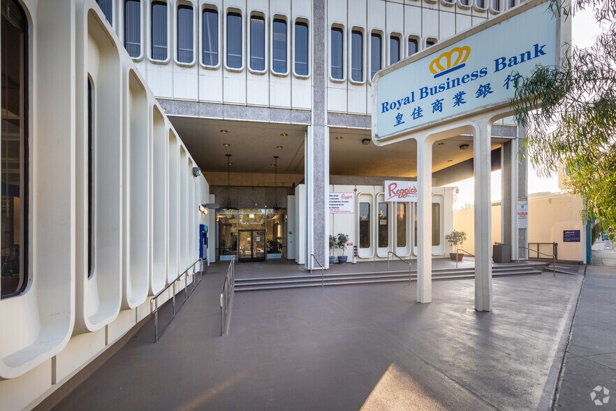 More Photos Of 1910 W Sunset Blvd, Los Angeles Office For Lease