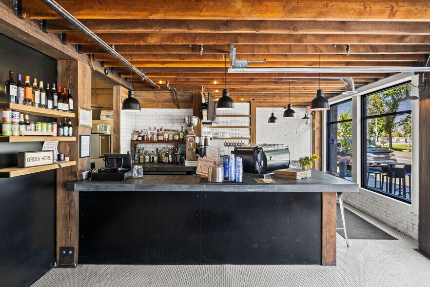 More Photos Of 114 E Main St, Manhattan Storefront Retail Office For Sale