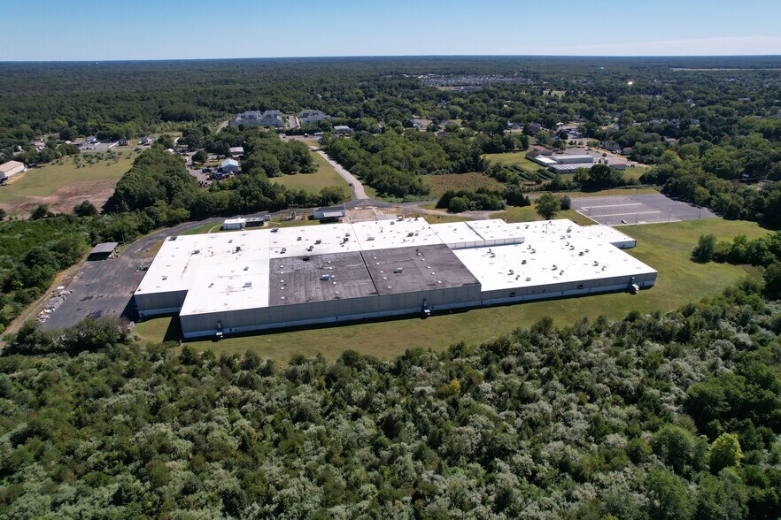 More Photos Of 836-838 N Delsea Dr, Clayton Manufacturing For Sale