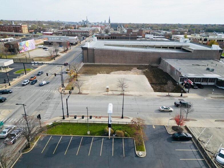 More Photos Of 450 Main st, Decatur Land For Sale