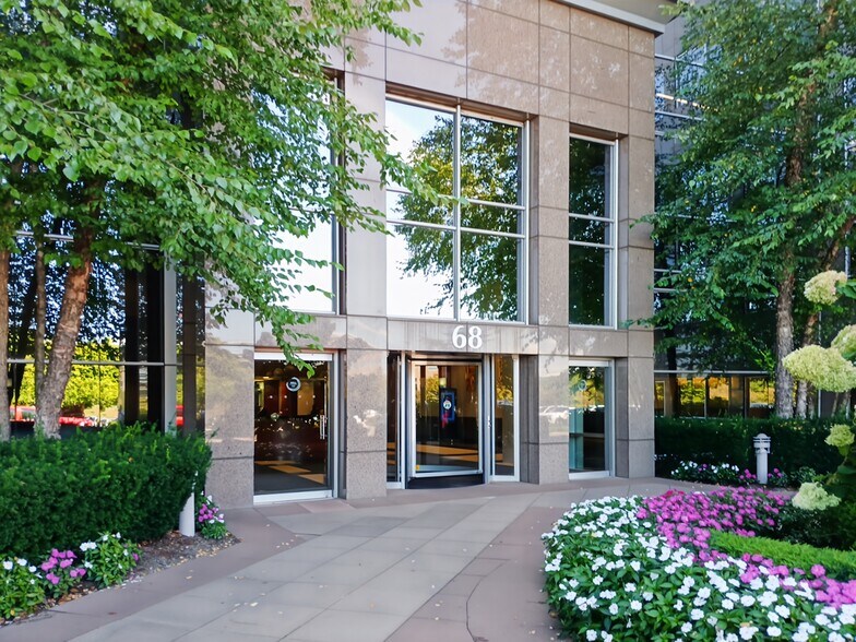 More Photos Of 68 S Service Rd, Melville Coworking Space