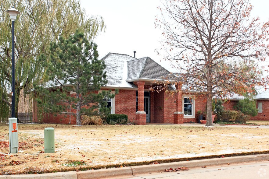 More Photos Of 12000 N Virginia Ave, Oklahoma City Office For Lease