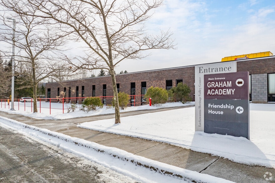 More Photos Of 1300 Old Plank Rd, Mayfield Medical For Sale