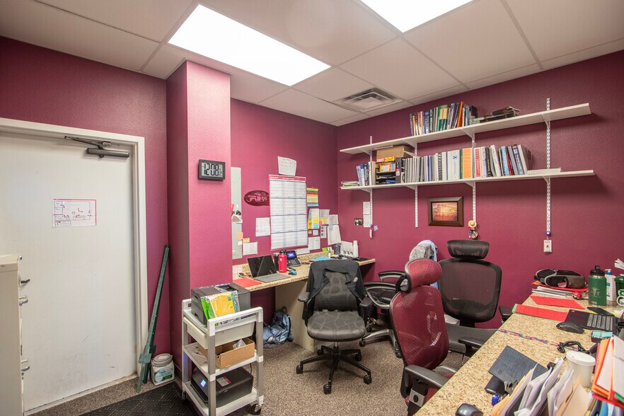 More Photos Of 3831 Denis Dr, Casper Medical For Lease