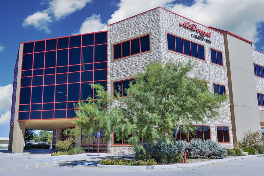 More Photos Of 5001 W Loop 289, Lubbock Office For Lease