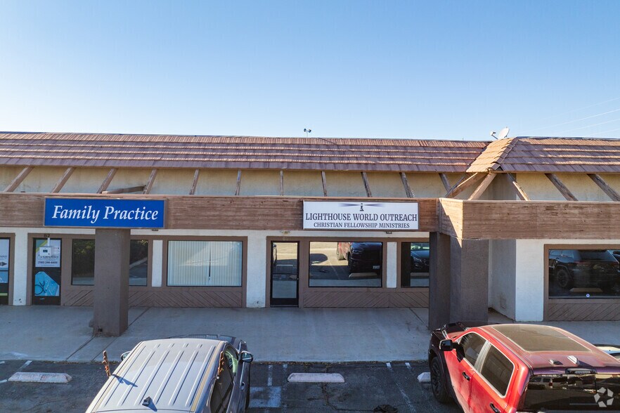 More Photos Of 11497 Bartlett Ave, Adelanto Freestanding For Lease