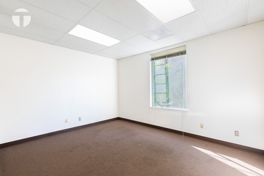 More Photos Of 1314 H St, Sacramento Loft Creative Space For Sale