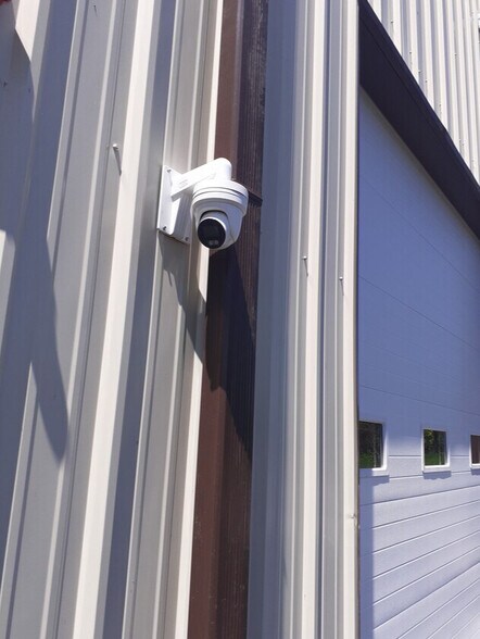 More Photos Of 735 State Route 52, Walden Warehouse For Sale