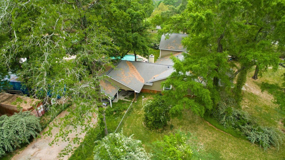 More Photos Of 1802 Pinewoods Way, Spring Specialty For Sale