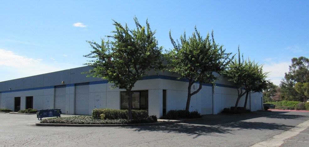 More Photos Of 37300 Cedar Blvd, Newark Unknown For Lease