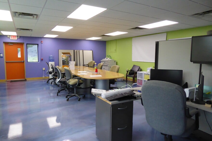 More Photos Of 3996 Mt Royal Blvd, Allison Park Medical For Sale