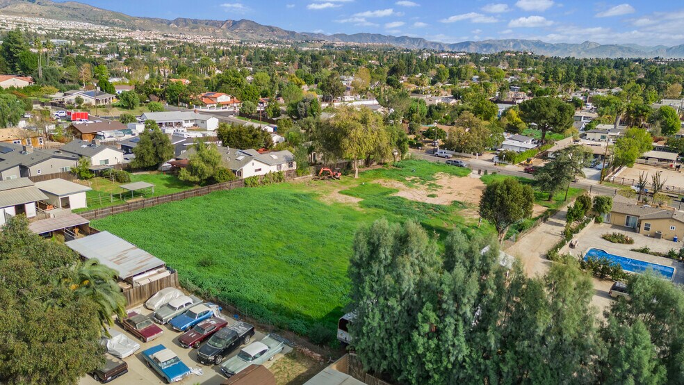 More Photos Of 10425 Independence Ave, Chatsworth Land For Sale