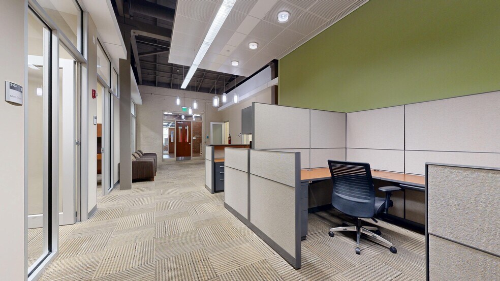 More Photos Of 33 W 11th St, Columbus Loft Creative Space For Lease