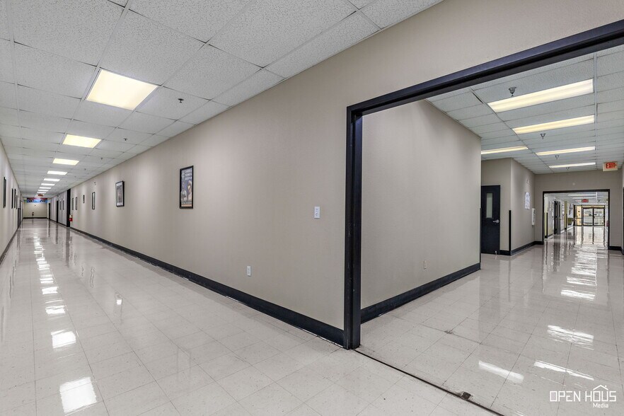 More Photos Of 2813 Central Fwy E, Wichita Falls Industrial For Sale