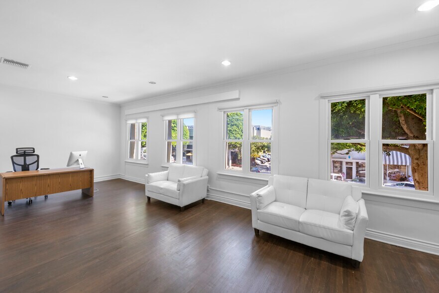 More Photos Of 153-159 S Beverly Dr, Beverly Hills Office For Lease
